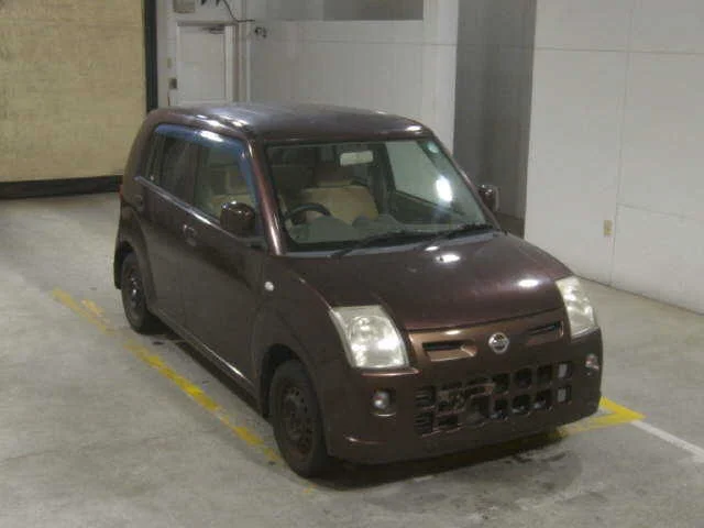 Nissan PINO