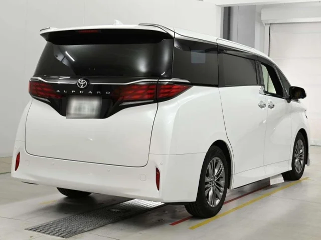 Toyota ALPHARD — фото 2
