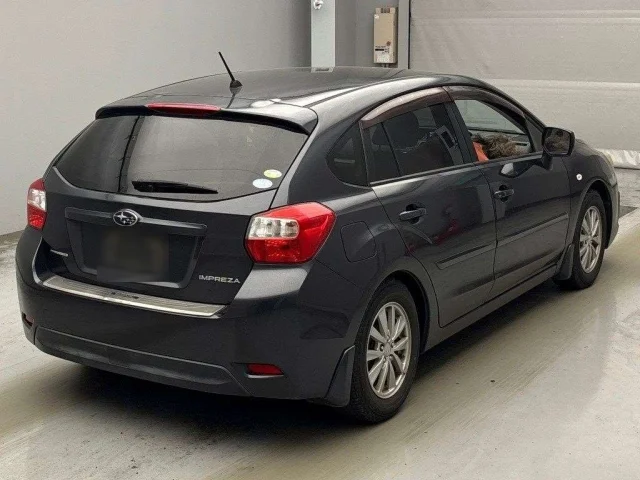 Subaru IMPREZA — фото 2