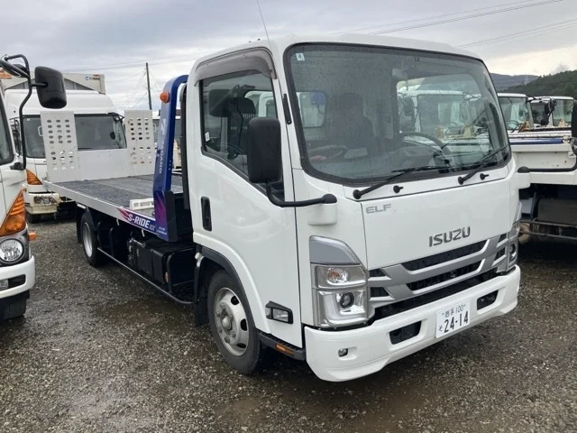 Isuzu ELF
