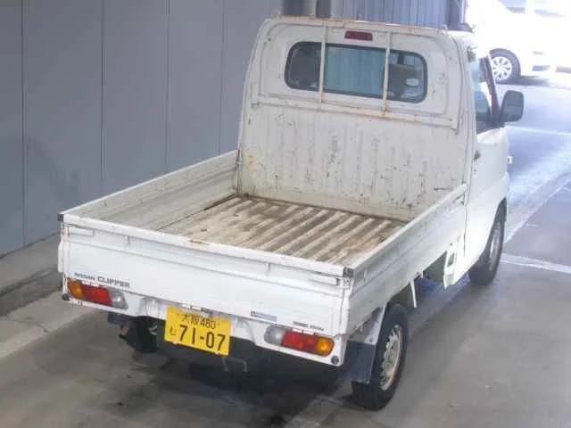 Nissan CLIPPER TRUCK — фото 2
