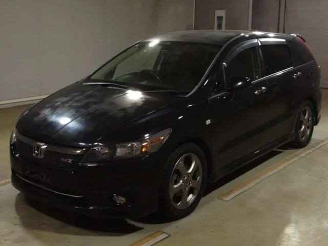 Honda STREAM — фото 1