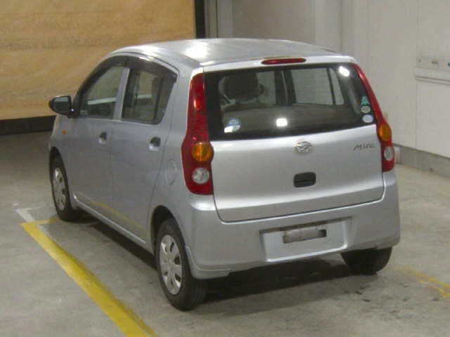 Daihatsu MIRA — фото 2