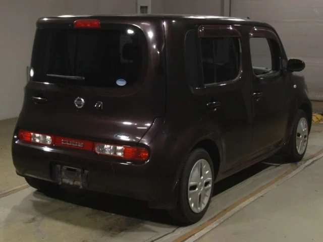Nissan CUBE — фото 2