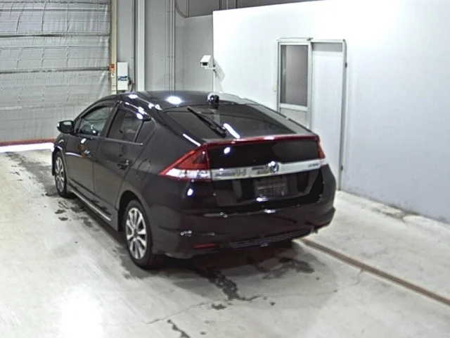 Honda INSIGHT — фото 2
