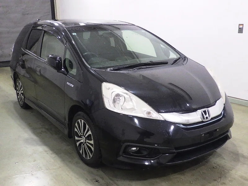 Honda FIT SHUTTLE — фото 1