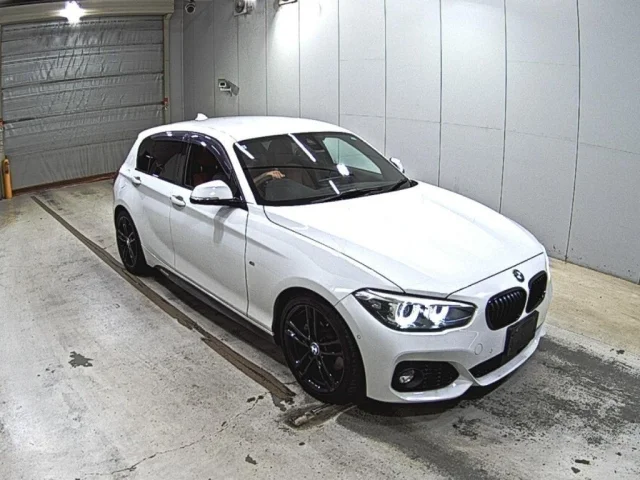 BMW 1-Series — фото 1