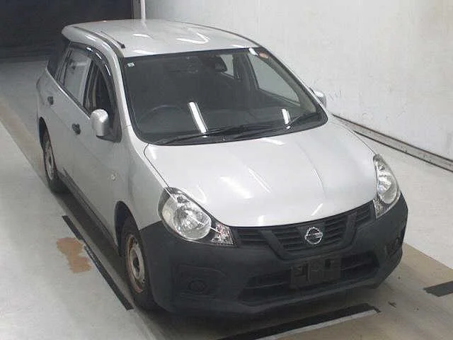 Nissan AD