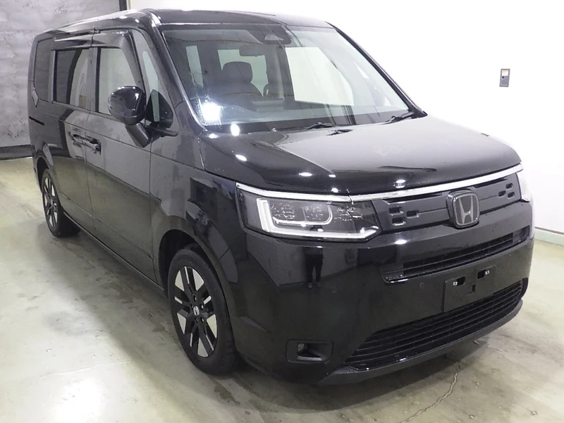 Honda STEP WAGON — фото 1