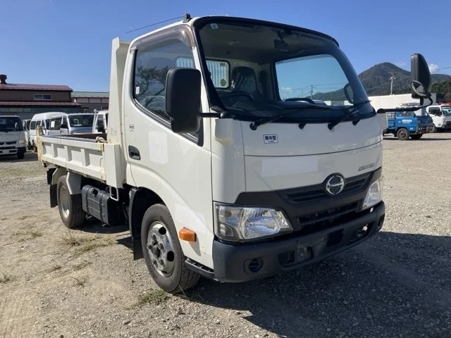 HINO DUTRO — фото 1