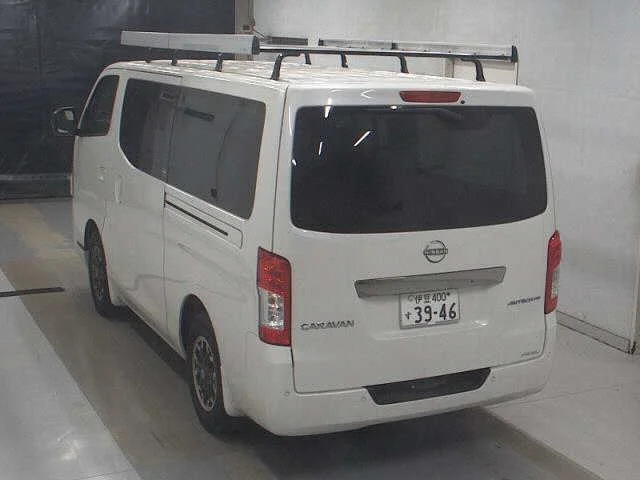 Nissan CARAVAN — фото 2