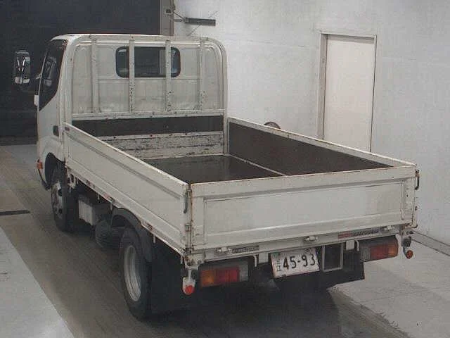 HINO DUTRO — фото 2