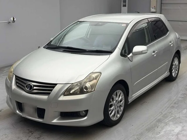 Toyota BLADE
