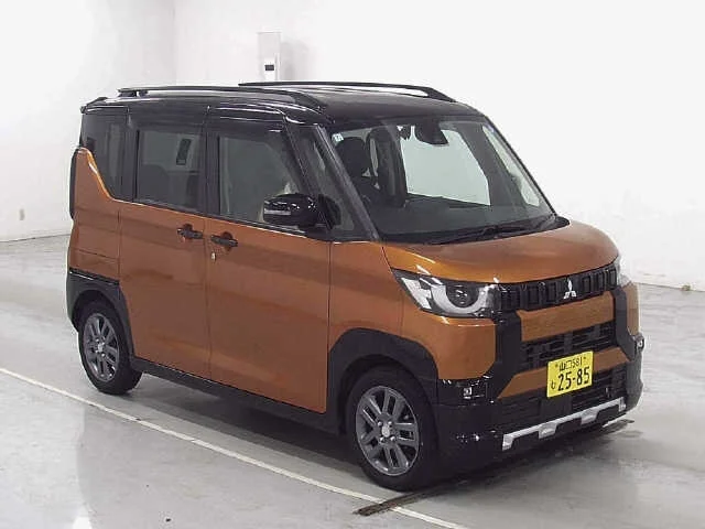 Mitsubishi DELICA MINI