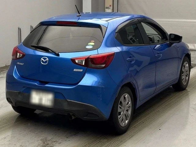 Mazda DEMIO — фото 2
