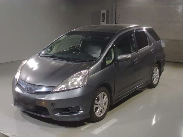Honda FIT SHUTTLE — фото 1