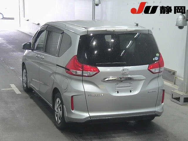 Honda FREED — фото 2