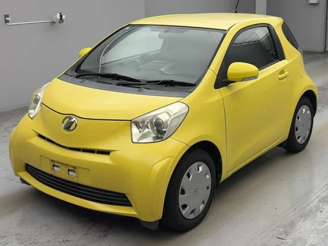Toyota IQ