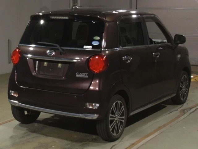 Daihatsu CAST — фото 2