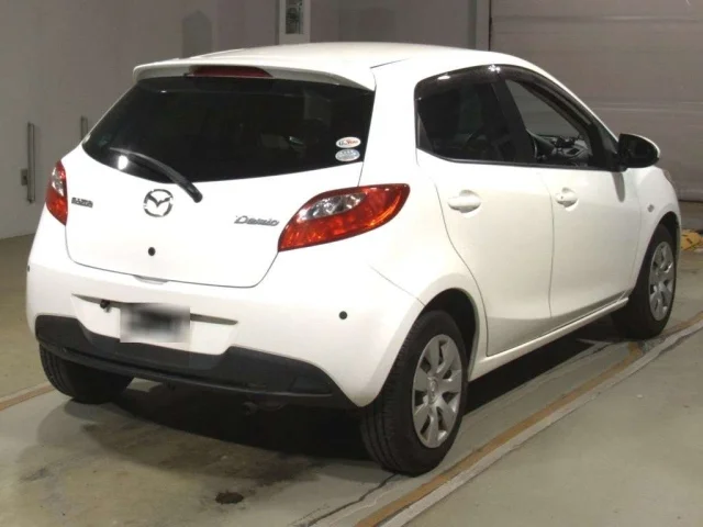 Mazda DEMIO — фото 2