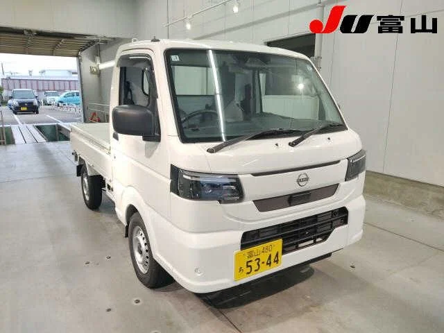 Nissan CLIPPER TRUCK