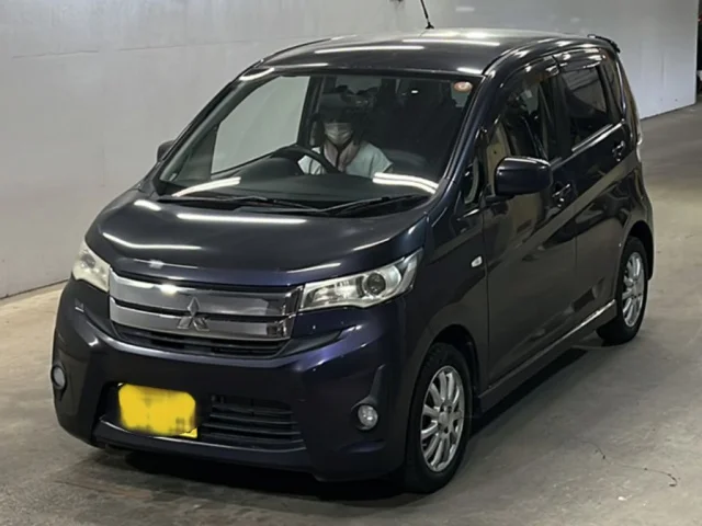 Mitsubishi EK CUSTOM
