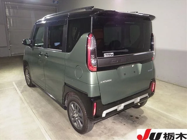 Mitsubishi DELICA MINI — фото 2