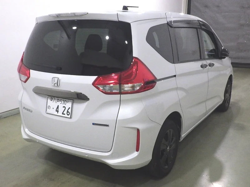 Honda FREED — фото 2
