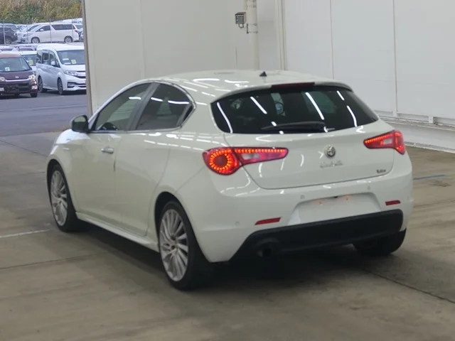 Alfa Romeo GIULIETTA — фото 2