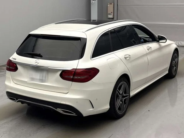 Mercedes-Benz C CLASS WAGON — фото 2