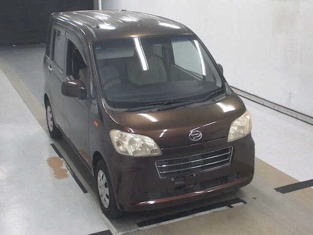 Daihatsu TANTO EXE — фото 1