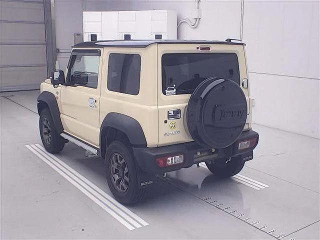 Suzuki JIMNY SIERRA — фото 2
