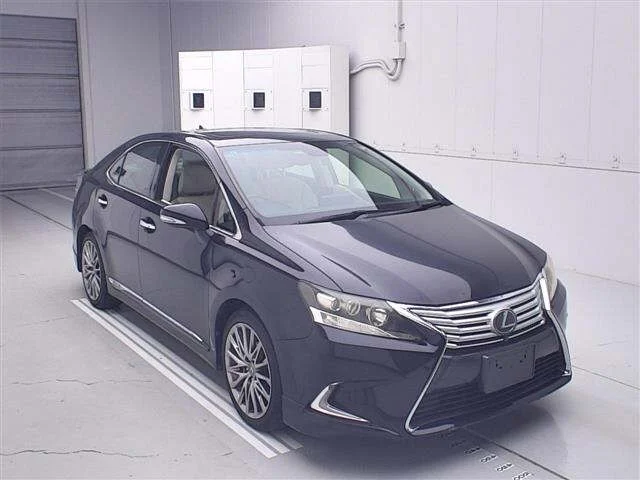Lexus HS