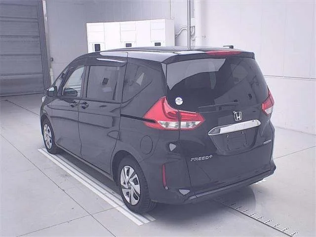 Honda FREED — фото 2