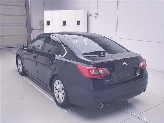 Subaru LEGACY B4 — фото 2