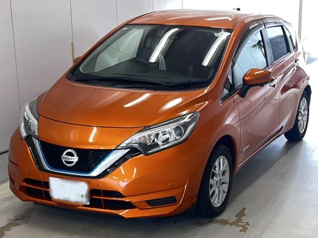 Nissan NOTE — фото 1