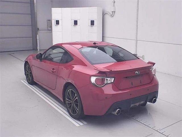 Subaru BRZ — фото 2