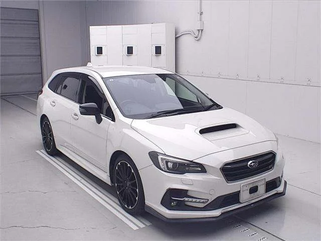 Subaru LEVORG — фото 1