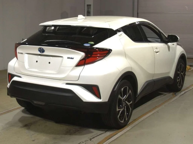 Toyota C-HR — фото 2