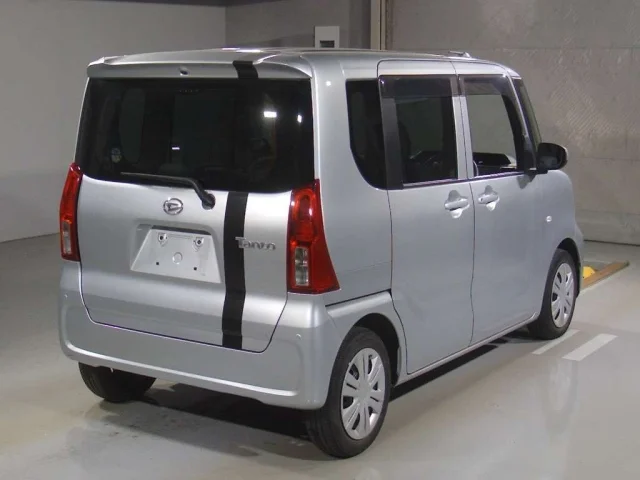 Daihatsu TANTO — фото 2