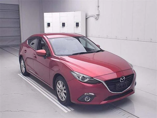 Mazda AXELA — фото 1