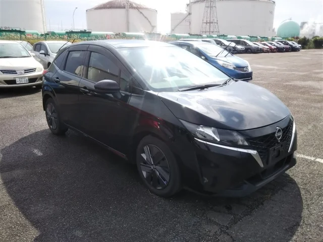 Nissan NOTE — фото 1