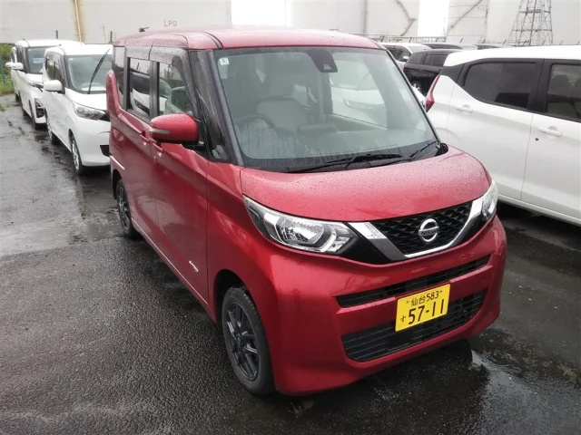 Nissan ROOX