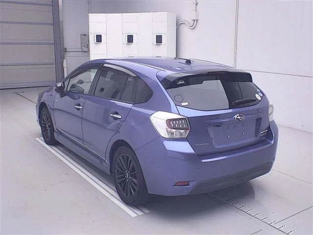 Subaru IMPREZA — фото 2