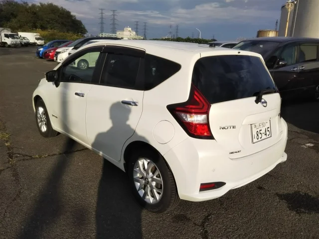 Nissan NOTE — фото 2