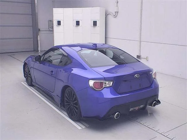 Subaru BRZ — фото 2