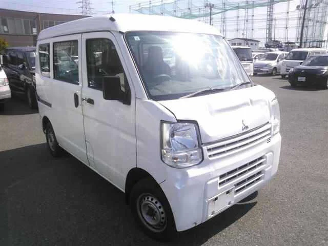 Nissan CLIPPER VAN — фото 1