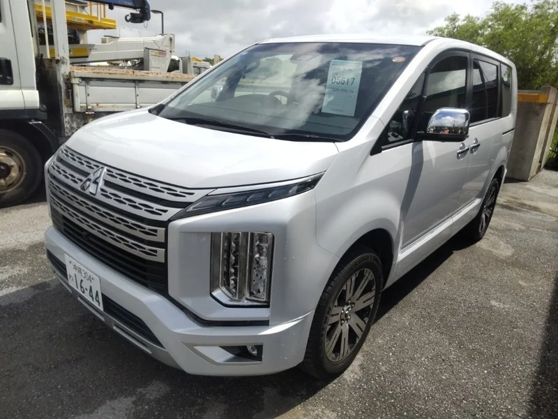 Mitsubishi DELICA