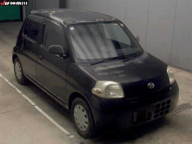 Daihatsu ESSE
