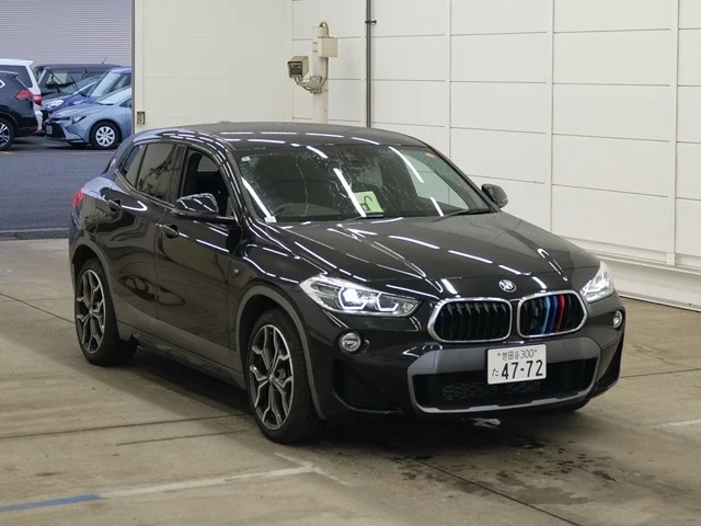 BMW X2